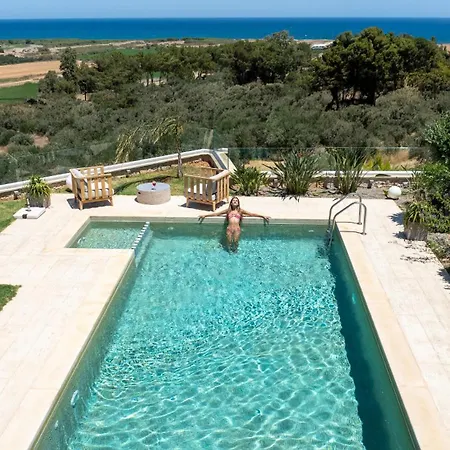 Vila Lady Dafni With Private Heated Pool