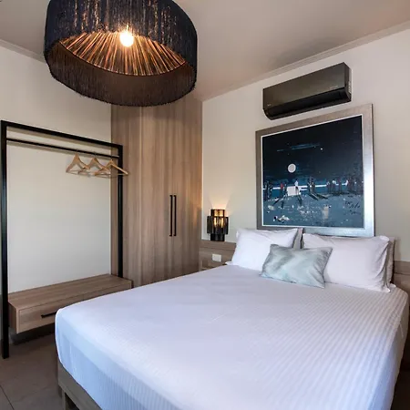 Lady Dafni With Private Heated Pool Vila *