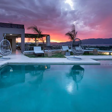 Lady Dafni With Private Heated Pool Μάλεμε