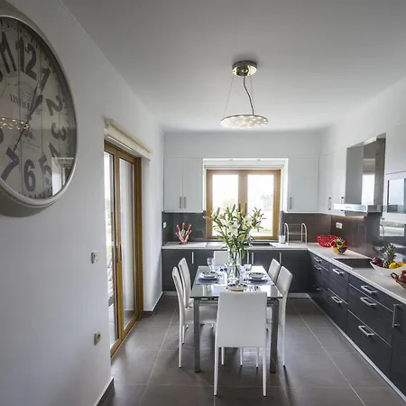 Villa Lady Dafni With Private Heated Pool