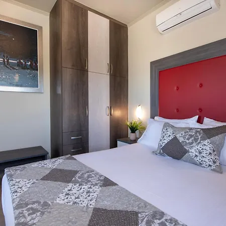 Villa Lady Dafni With Private Heated Pool Maleme