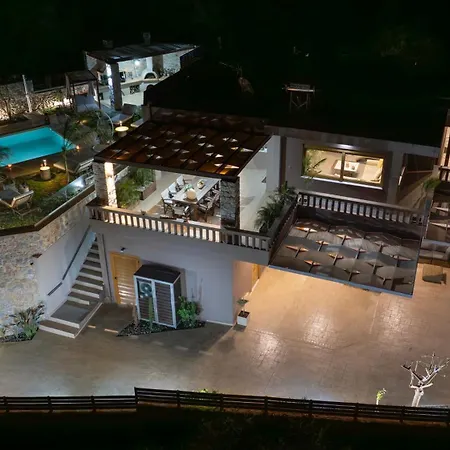 Lady Dafni With Private Heated Pool * Maleme