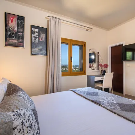 Lady Dafni With Private Heated Pool Villa *
