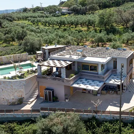 Lady Dafni With Private Heated Pool Maleme