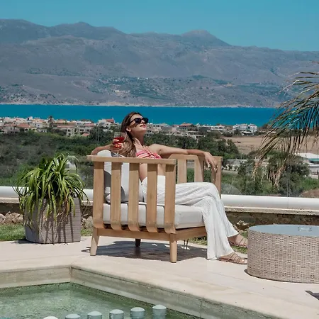 Lady Dafni With Private Heated Pool מאלמה