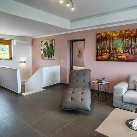 Villa Lady Dafni With Private Heated Pool Maleme